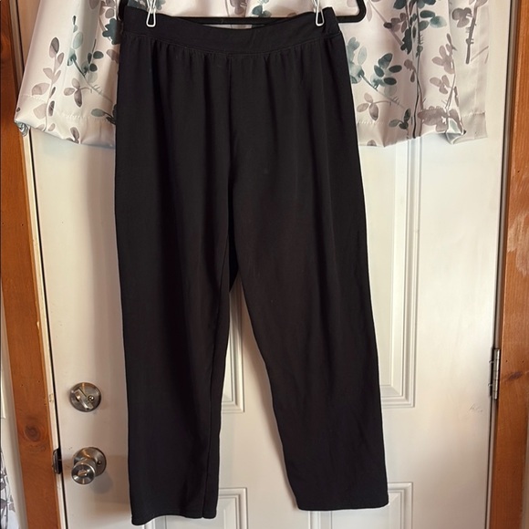 Black Wide-Leg Sweatpants - Picture 1 of 3